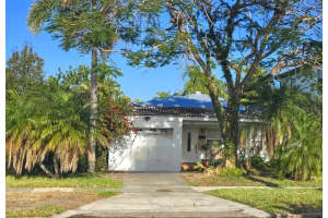 524 SUWANEE CIRCLE, TAMPA, FL 33606 Sold 05/01/25