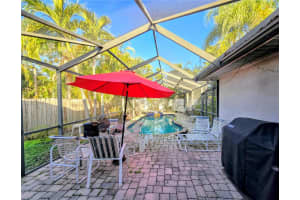 524 SUWANEE CIRCLE, TAMPA, FL 33606 Sold 05/01/25