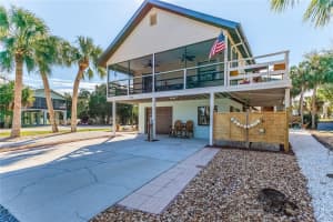 3478 GUM DRIVE, WEEKI WACHEE, FL 34607 Sold 08/26/25