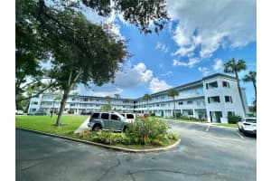2002 AUSTRALIA WAY, CLEARWATER, FL 33763 Sold 03/31/25