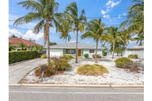 358 44th Ave, ST PETE BEACH