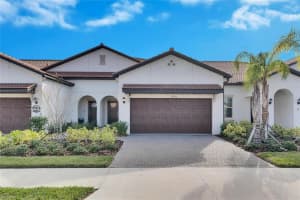 17538 HOLLY WELL AVENUE, WIMAUMA, FL 33598 Sold 02/10/25