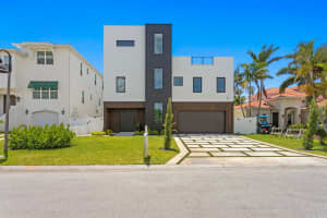 17059 DOLPHIN DRIVE, NORTH REDINGTON BEACH, FL 33708 Sold 07/02/25