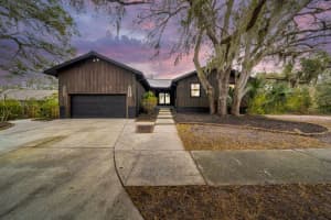 120 WOODLAND COURT, SAFETY HARBOR, FL 34695 Sold 03/10/25