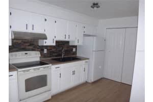 3201 DELAWARE AVENUE, PLANT CITY, FL 33563 Sold 07/30/25