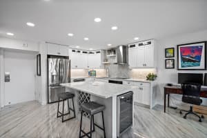 4900 BRITTANY DRIVE, SAINT PETERSBURG, FL 33715 - MLS#MFRTB8337716
