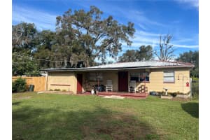 4204 THREE OAKS ROAD, PLANT CITY, FL 33565 Sold 04/22/25