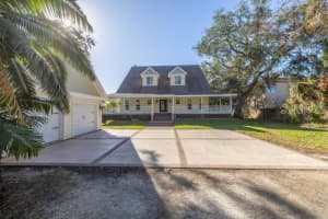 7172 DR MARTIN LUTHER KING JR STREET, SAINT PETERSBURG, FL 33705 Sold 05/30/25