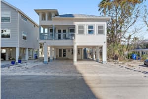 38 77TH AVENUE, TREASURE ISLAND, FL 33706 Sold 02/28/25