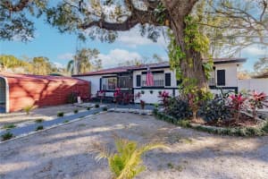 2005 CRENSHAW STREET, TAMPA, FL 33610 Sold 07/01/25