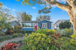 600 36TH AVENUE, SAINT PETERSBURG, FL 33704 Sold 02/07/25