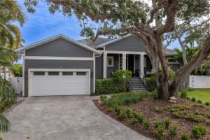 930 MONTEREY POINT, ST PETERSBURG, FL 33704 Sold 05/29/25