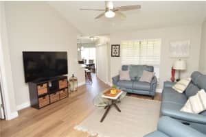 8613 MALLARD RESERVE DRIVE, TAMPA, FL 33614 - MLS#MFRTB8338220
