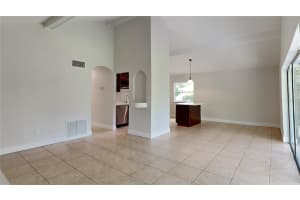 572 GALLOWAY AVENUE, DELTONA, FL 32725 Sold 02/25/25