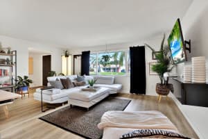 14025 LOOKOUT WAY, SEMINOLE, FL 33776 Sold 01/29/25