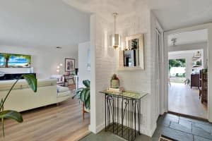 14025 LOOKOUT WAY, SEMINOLE, FL 33776 Sold 01/29/25