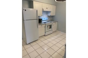 1307 BURBANK COURT, SUN CITY CENTER, FL 33573 Sold 03/03/25