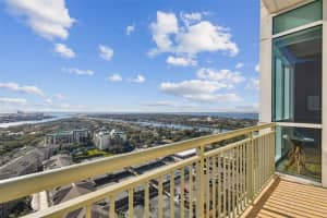 450 KNIGHTS RUN AVENUE, TAMPA, FL 33602 Sold 03/21/25