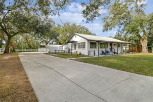 107 MYRTLE LANE, PLANT CITY, FL 33565 Sold 04/25/25