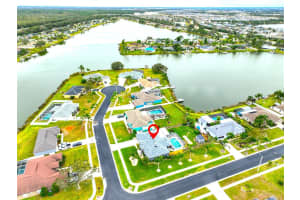 6510 CLAIR NEST COURT, APOLLO BEACH, FL 33572 Sold 04/16/25