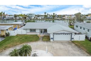 11185 5TH STREET, TREASURE ISLAND, FL 33706 - MLS#MFRTB8338461