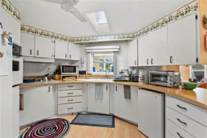 10170 106TH AVENUE, LARGO, FL 33773 Sold 05/08/25