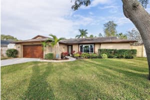 11245 BELLA LOMA DRIVE, LARGO, FL 33774 Sold 02/24/25