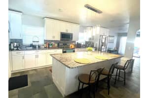 8017 HIAWATHA STREET, TAMPA, FL 33615 Sold 04/04/25