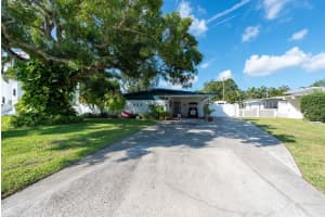 604 DANUBE AVENUE, TAMPA, FL 33606 Sold 09/03/25