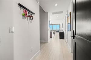 301 1ST STREET, ST PETERSBURG, FL 33701 - MLS#MFRTB8338609
