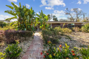 207 GARDENIA AVENUE, TAMPA, FL 33609 Sold 03/14/25