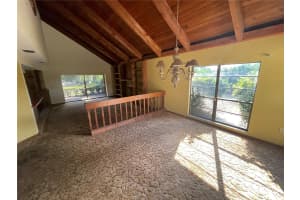 5516 KINGS MONT COURT, LAKELAND, FL 33813 Sold 03/31/25