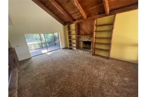 5516 KINGS MONT COURT, LAKELAND, FL 33813 Sold 03/31/25