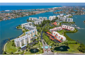 7974 SAILBOAT KEY BOULEVARD, SOUTH PASADENA, FL 33707 Sold 04/04/25