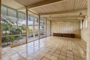 201 COFFEE POT RIVIERA NE, ST PETERSBURG, FL 33704 Sold 02/26/25