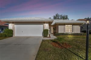 5692 BEAURIVAGE AVENUE, SARASOTA, FL 34243 Sold 04/18/25