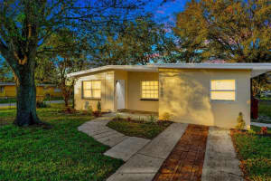1610 BALL STREET, PLANT CITY, FL 33563 Sold 03/21/25