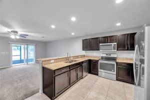 7228 MERLOT SIENNA AVENUE, GIBSONTON, FL 33534 Sold 04/09/25
