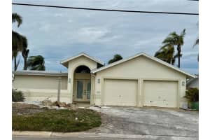 520 115TH AVENUE, TREASURE ISLAND, FL 33706 Sold 03/03/25