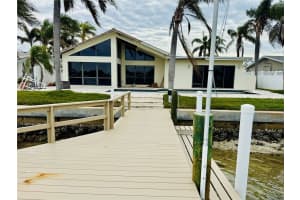 520 115TH AVENUE, TREASURE ISLAND, FL 33706 Sold 03/03/25