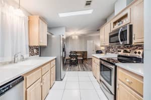 7800 KAY MARIE AVENUE, ZEPHYRHILLS, FL 33541 - MLS#MFRTB8339053