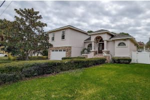 720 SUNSET DRIVE, TARPON SPRINGS, FL 34689 Sold 07/31/25
