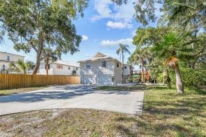 3098 PHOENIX AVENUE, OLDSMAR, FL 34677 Sold 02/07/25