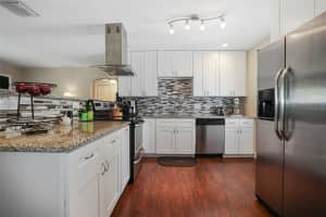 1742 BAYSHORE BOULEVARD, DUNEDIN, FL 34698 Sold 06/06/25