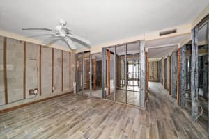 380 MEDALLION BOULEVARD, MADEIRA BEACH, FL 33708 Sold 03/04/25