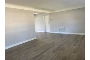 6720 35TH TERRACE, ST PETERSBURG, FL 33710 Sold 02/11/25