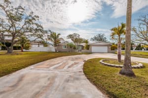 4317 OVERLOOK DRIVE, ST PETERSBURG, FL 33703 Sold 04/04/25
