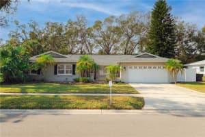 14310 RAVENWOOD LANE, TAMPA, FL 33618 Sold 03/17/25