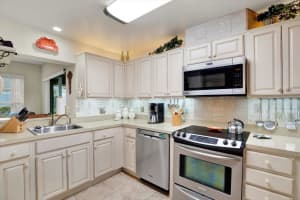 8086 ANNWOOD ROAD, SEMINOLE, FL 33777 Sold 05/30/25