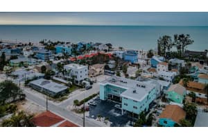 8200 BAYSHORE DRIVE, TREASURE ISLAND, FL 33706 Sold 04/22/25